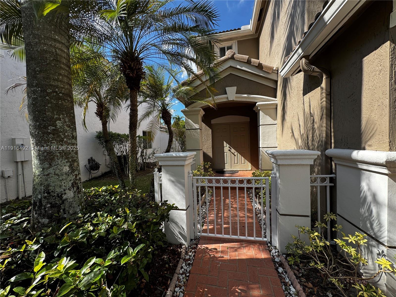 SECTOR 2-PARCELS 12 13 14 - Residential Lease