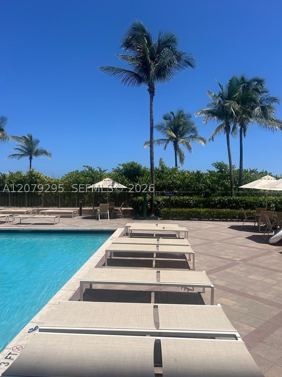 2080 S Ocean Dr 308, Hallandale Beach, FL, 33009/$618,000 3 2080 S Ocean Dr 308