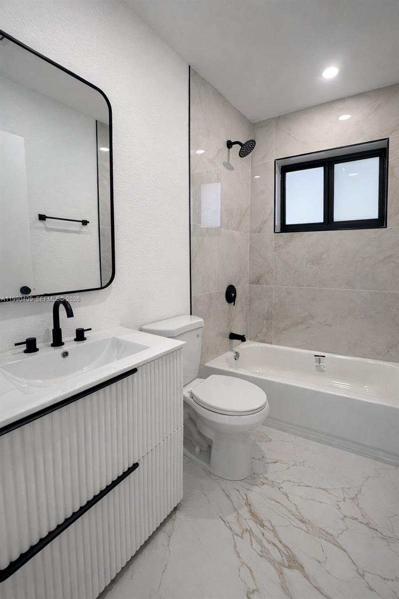 Lincoln Estates - Residential