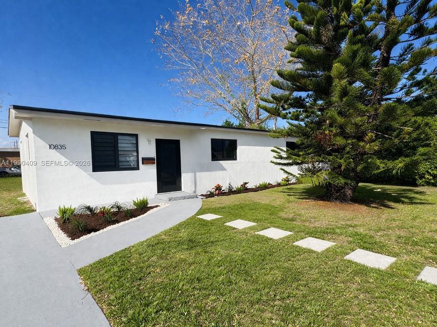 Beautifully remodeled 3-bedroom, 1-bath home featuring modern finishes throughout. This move-in ready property offers a brand-new roof, impact windows, and a new A/C system for peace of mind. The updated kitchen showcases stylish two-tone cabinetry, complemented by sleek vinyl flooring that runs seamlessly throughout the home.

Enjoy a bright and inviting interior with abundant natural light, plus the convenience of a separate laundry room. Ideally located near a park in a desirable area.