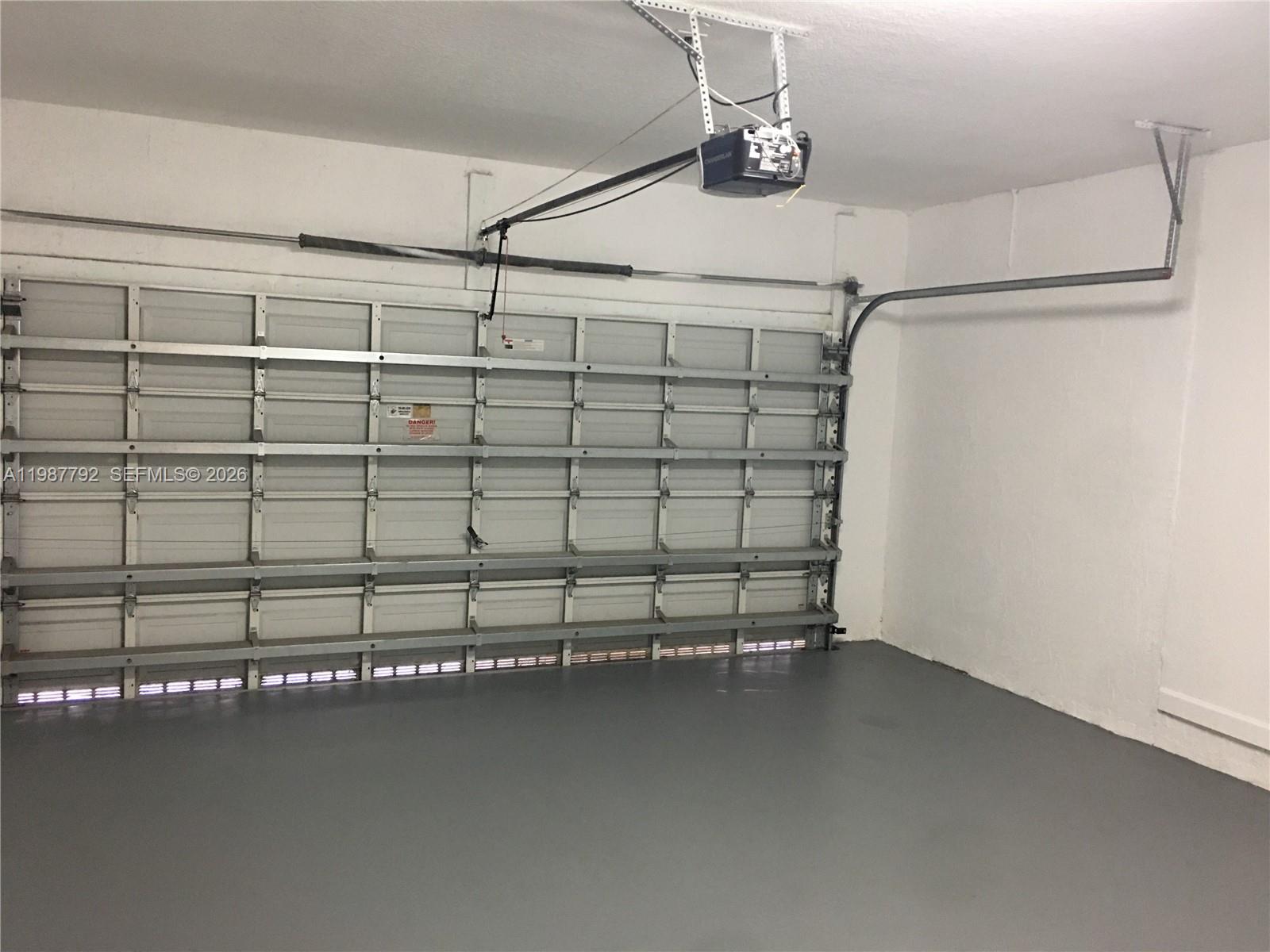 ALCO ESTATES FIFTH ADDITI - Residential Lease