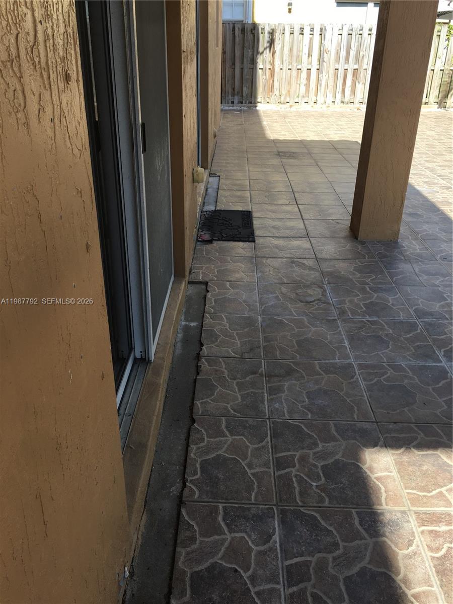 ALCO ESTATES FIFTH ADDITI - Residential Lease