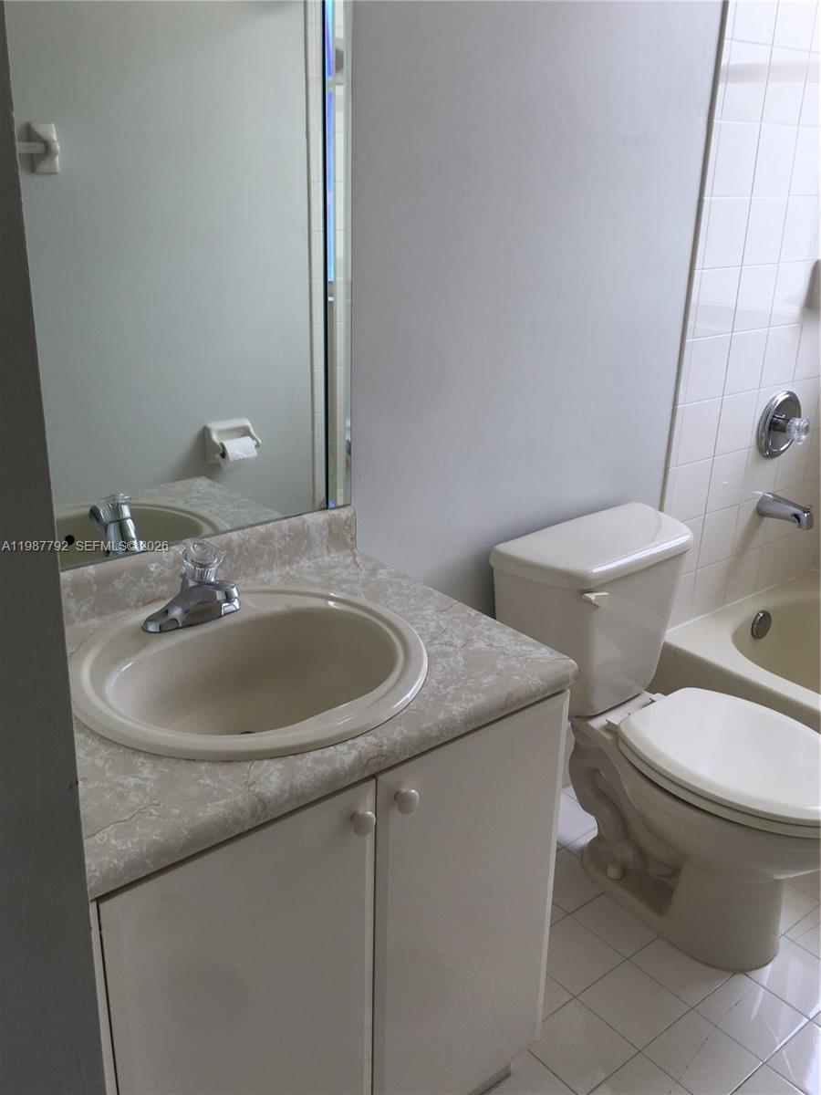 ALCO ESTATES FIFTH ADDITI - Residential Lease