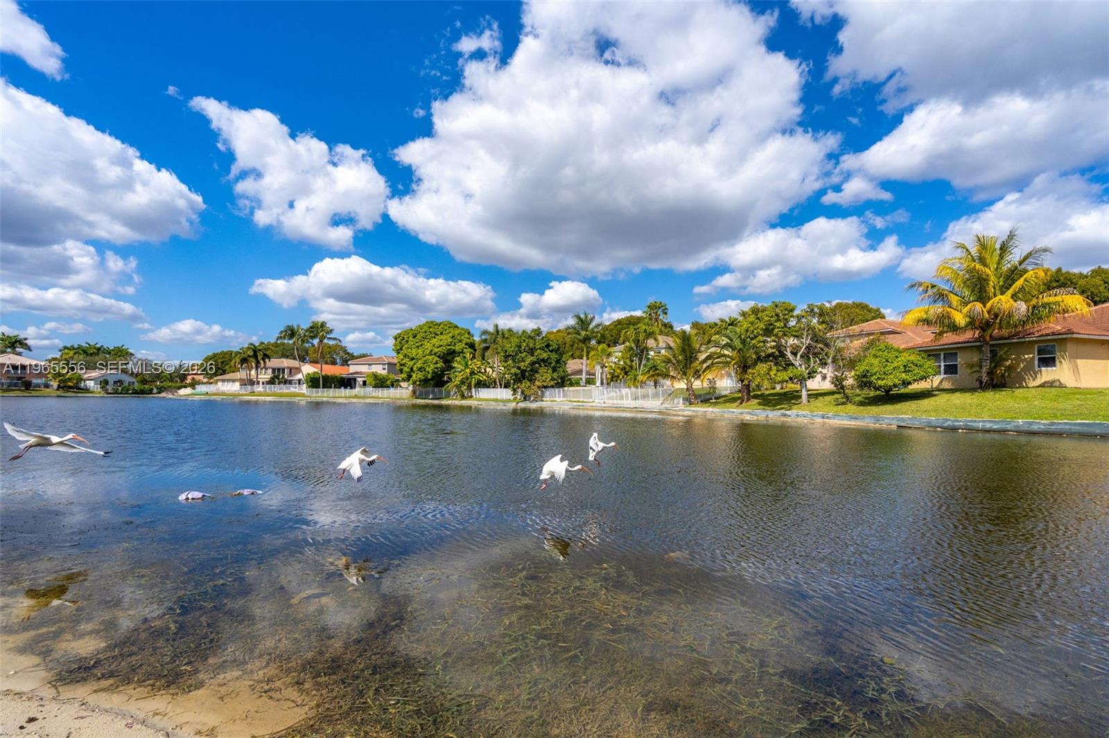 COCOBAY - Residential