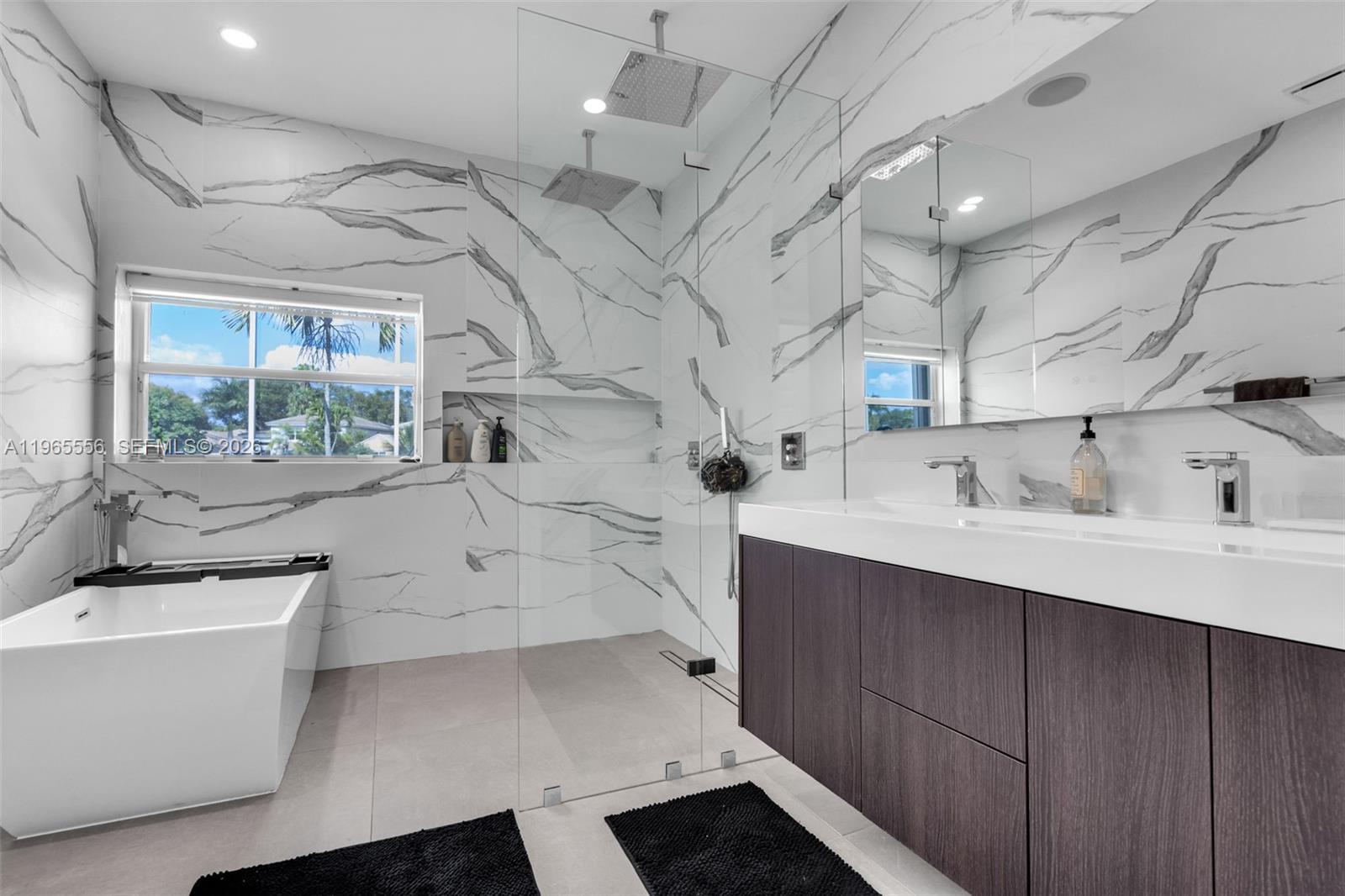 COCOBAY - Residential