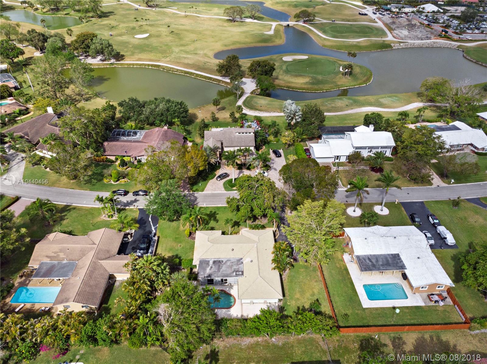 CORAL SPRINGS COUNTRY CLUB - Residential