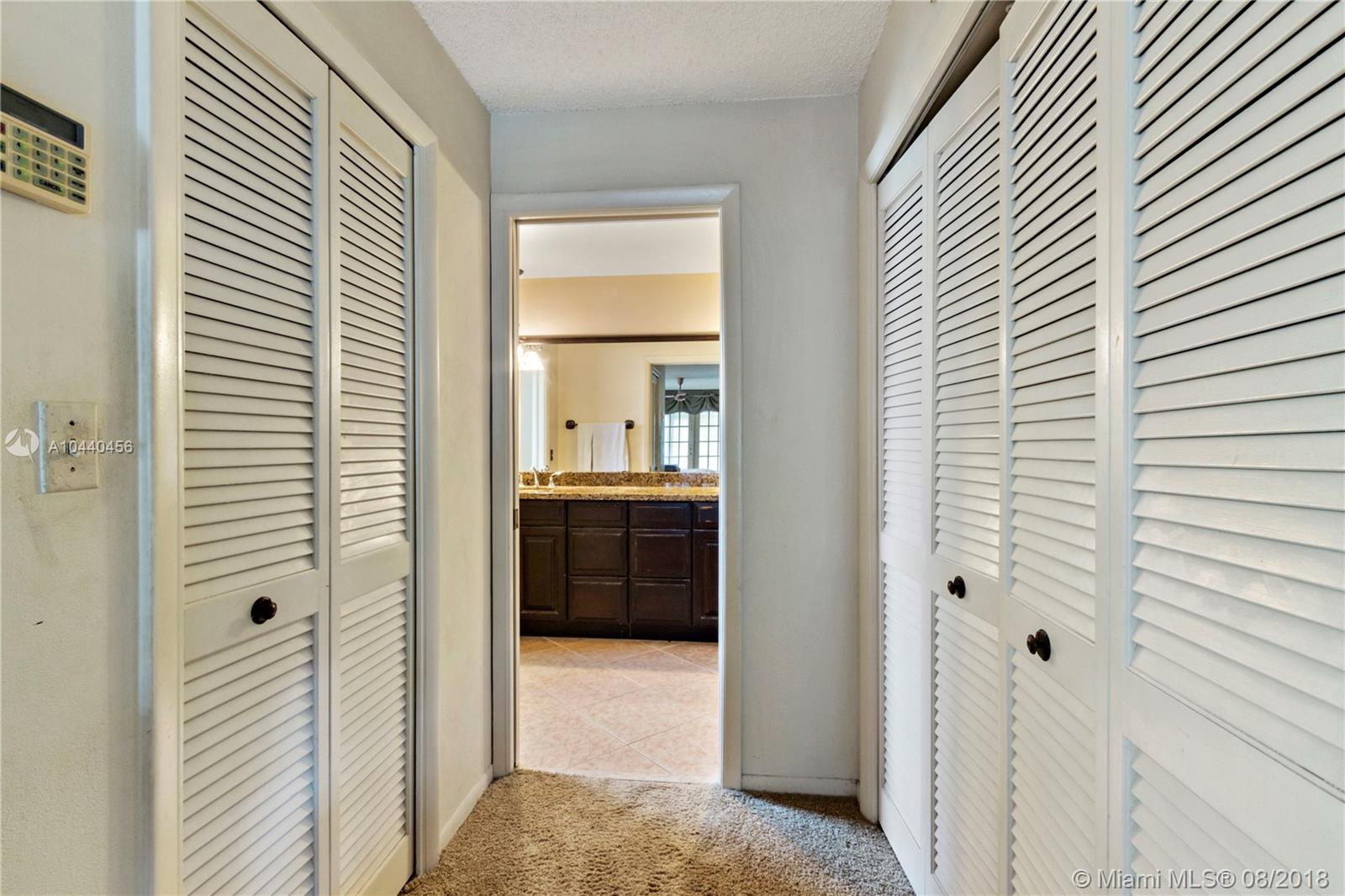 CORAL SPRINGS COUNTRY CLUB - Residential