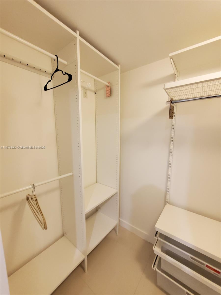 THE BRIDGEWATER CONDO - Residential