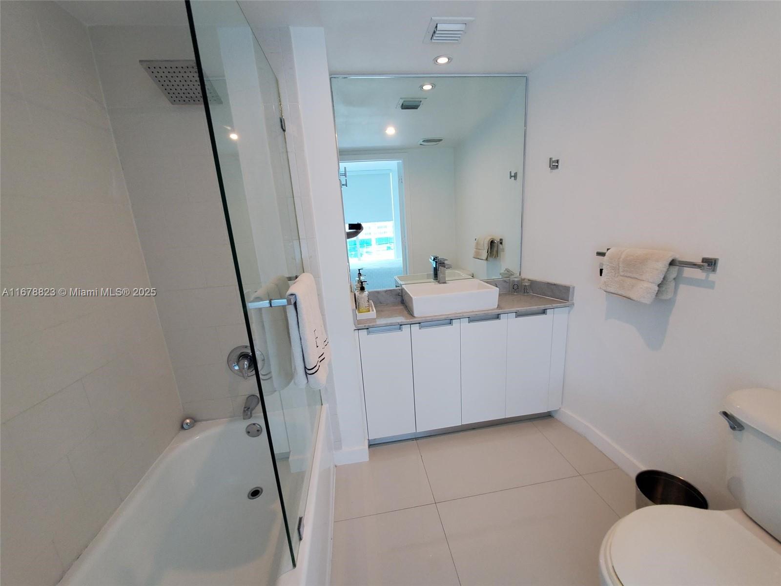 THE BRIDGEWATER CONDO - Residential