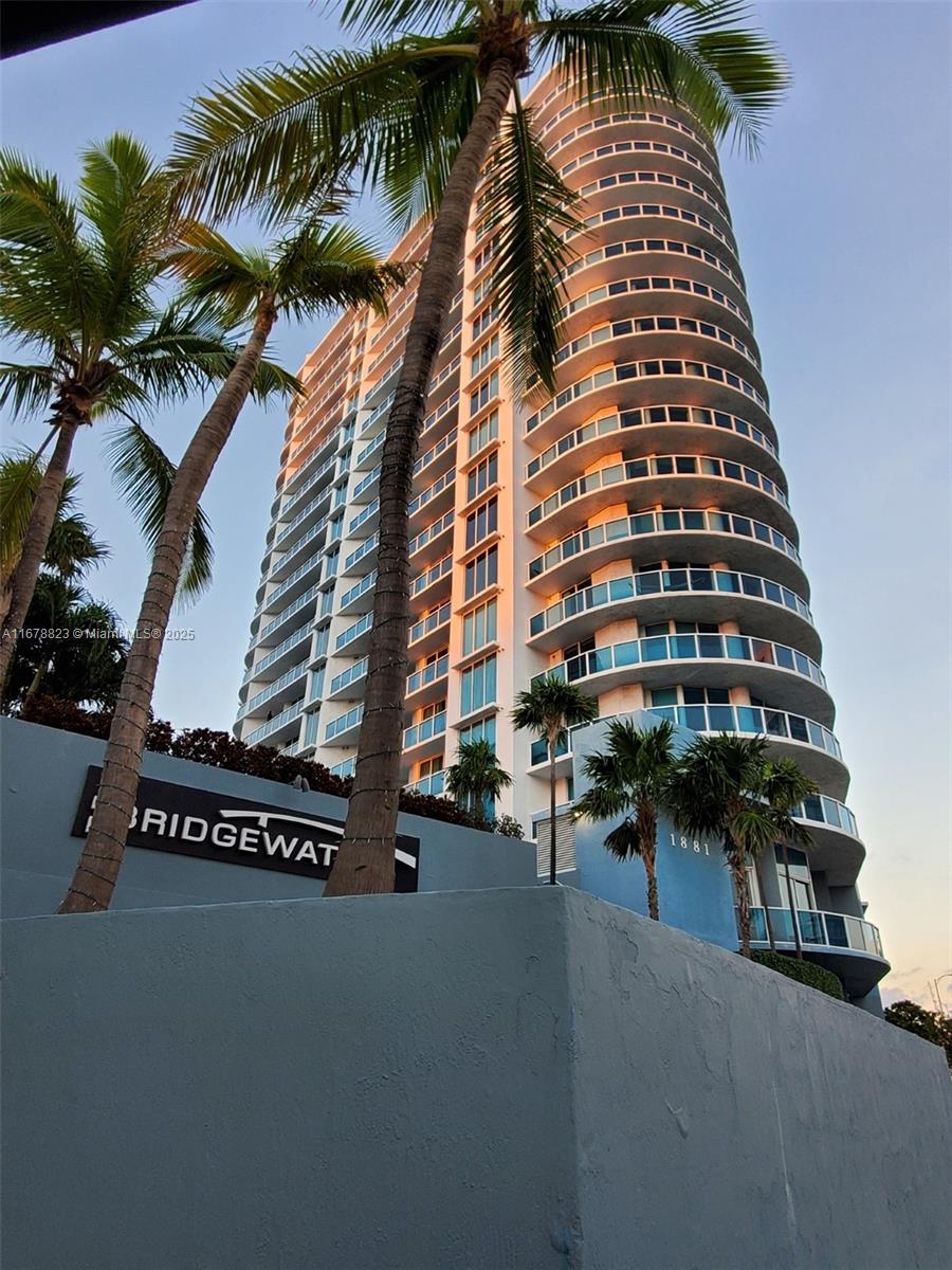 THE BRIDGEWATER CONDO - Residential