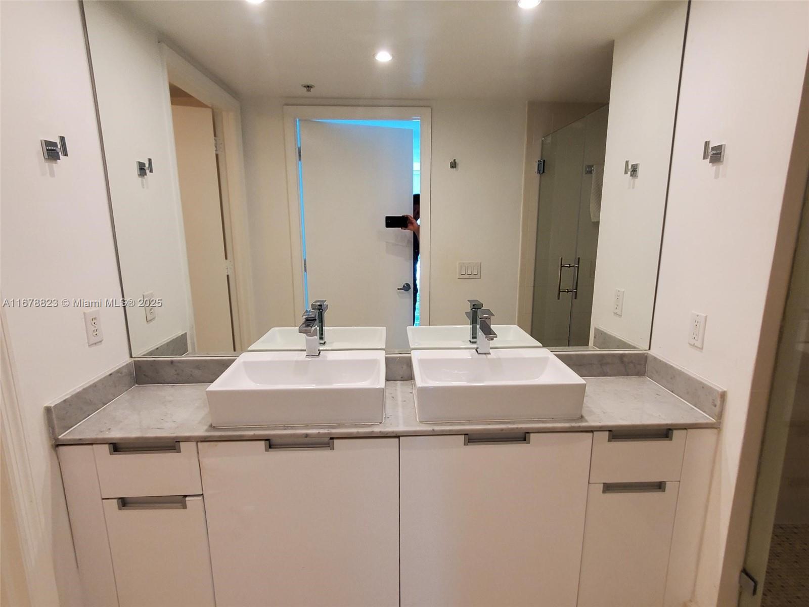 THE BRIDGEWATER CONDO - Residential