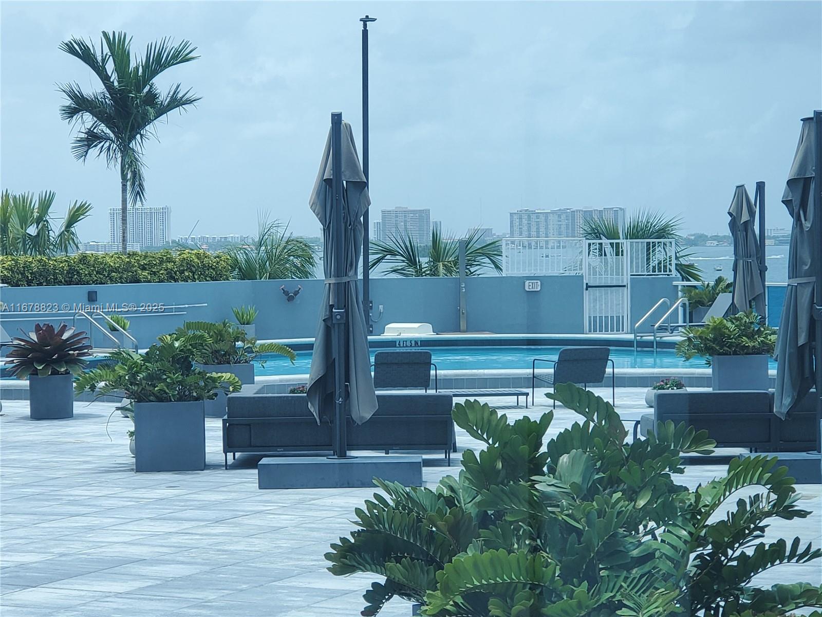 THE BRIDGEWATER CONDO - Residential