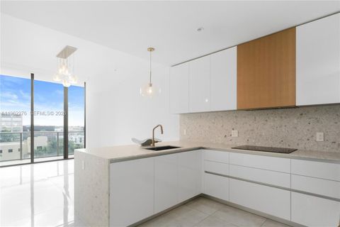 2678 Tigertail Ave 715 Miami FL 33133