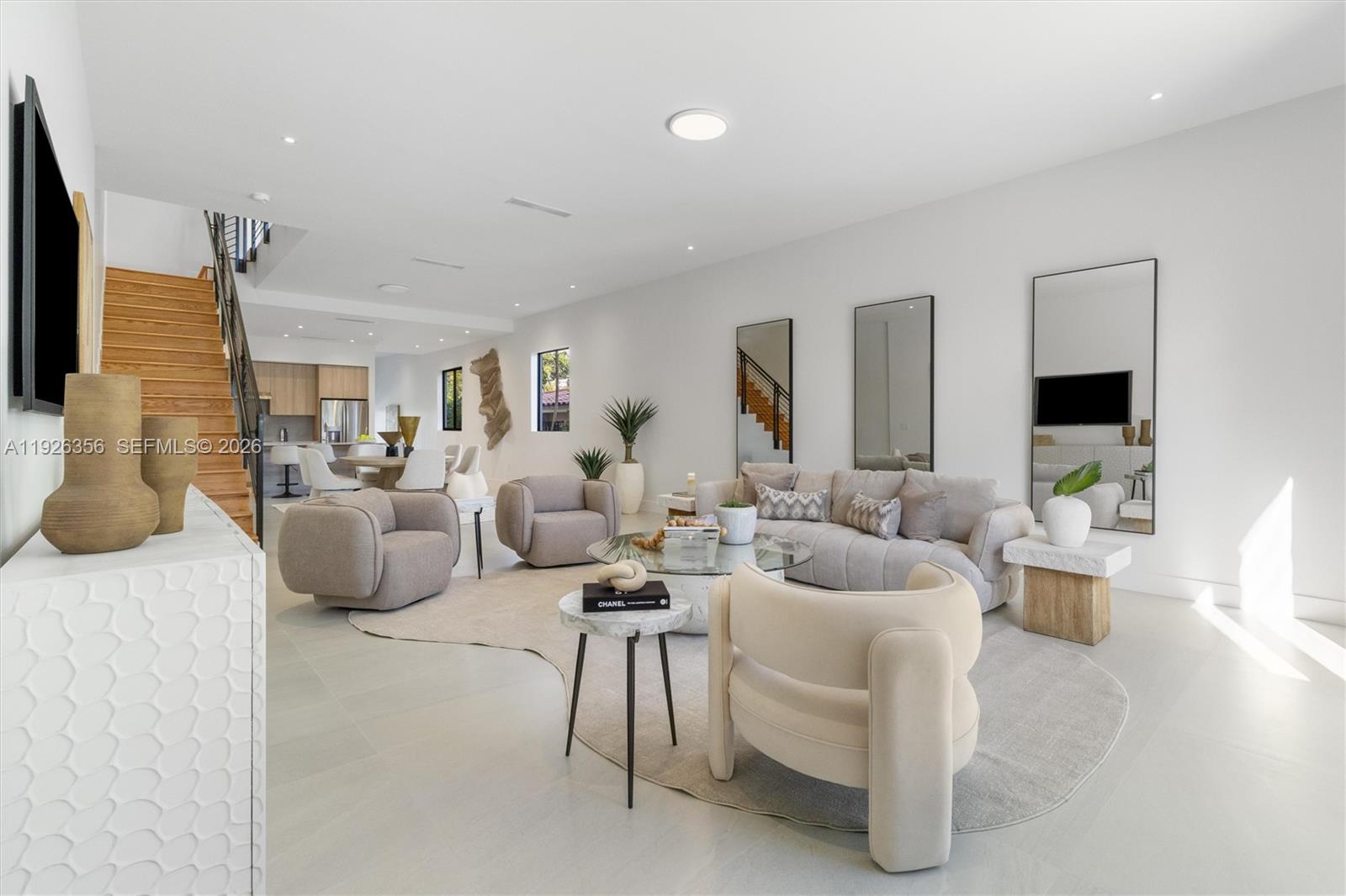 SILVER BLUFF GARDENS - Residential