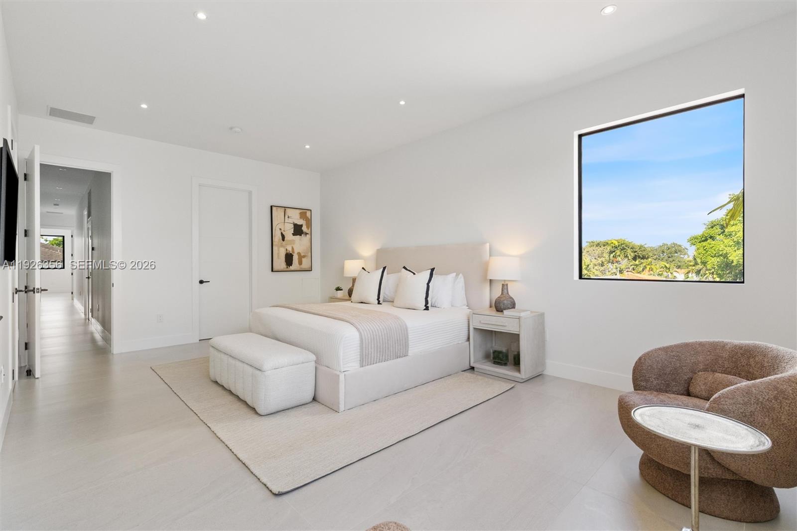 SILVER BLUFF GARDENS - Residential