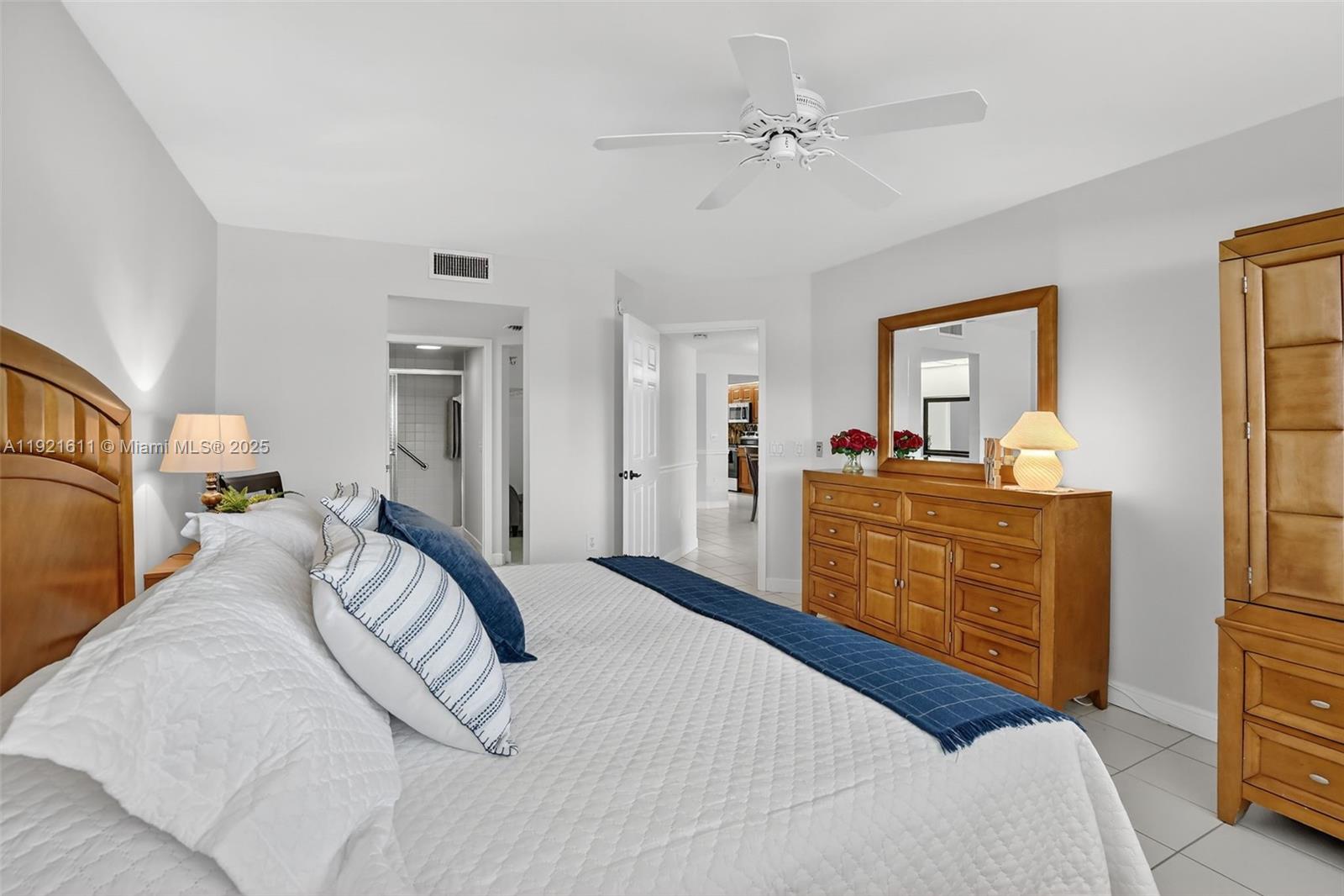 SUFFOLK AT CENTURY VILLAG - Residential