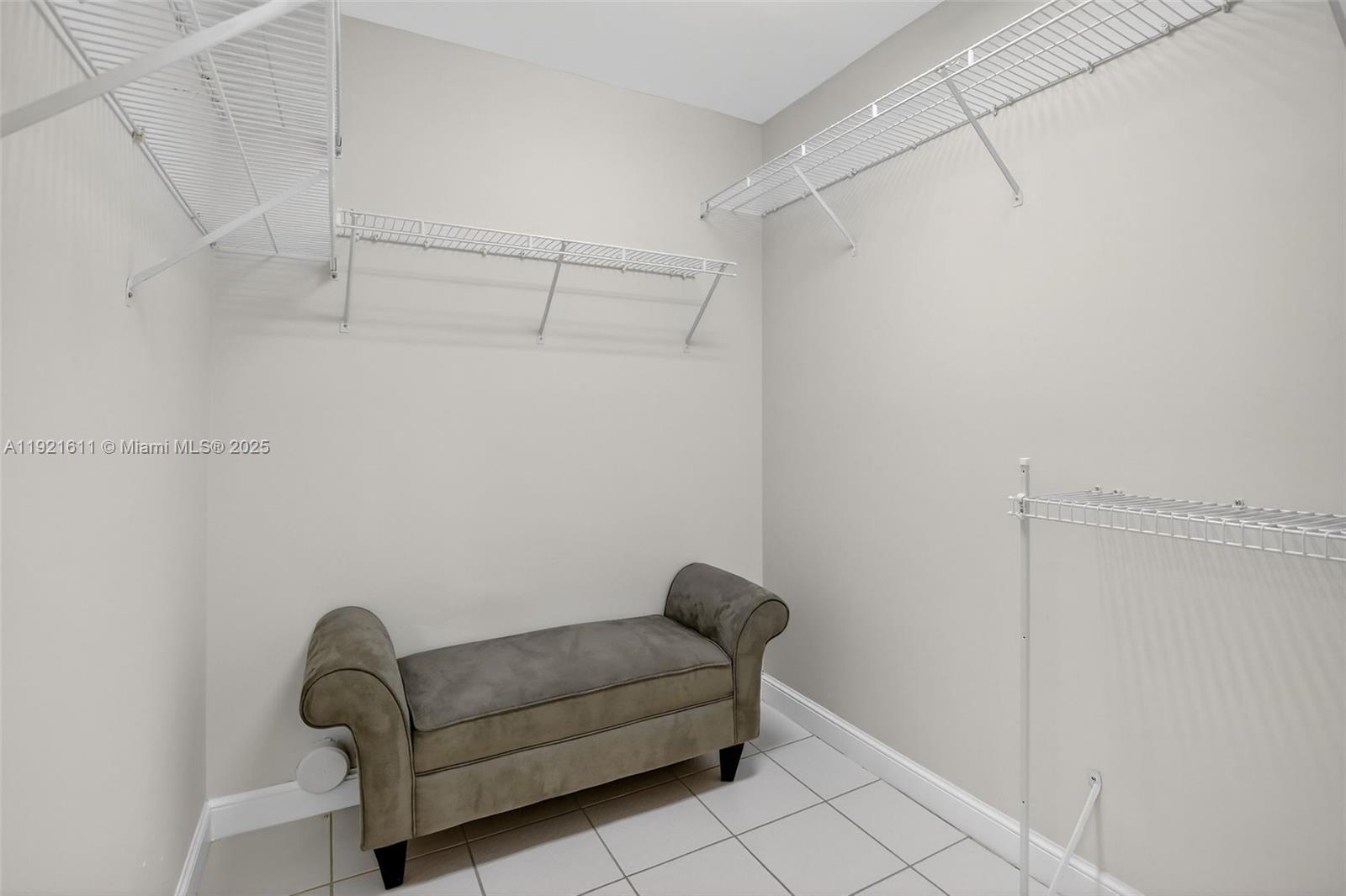 SUFFOLK AT CENTURY VILLAG - Residential