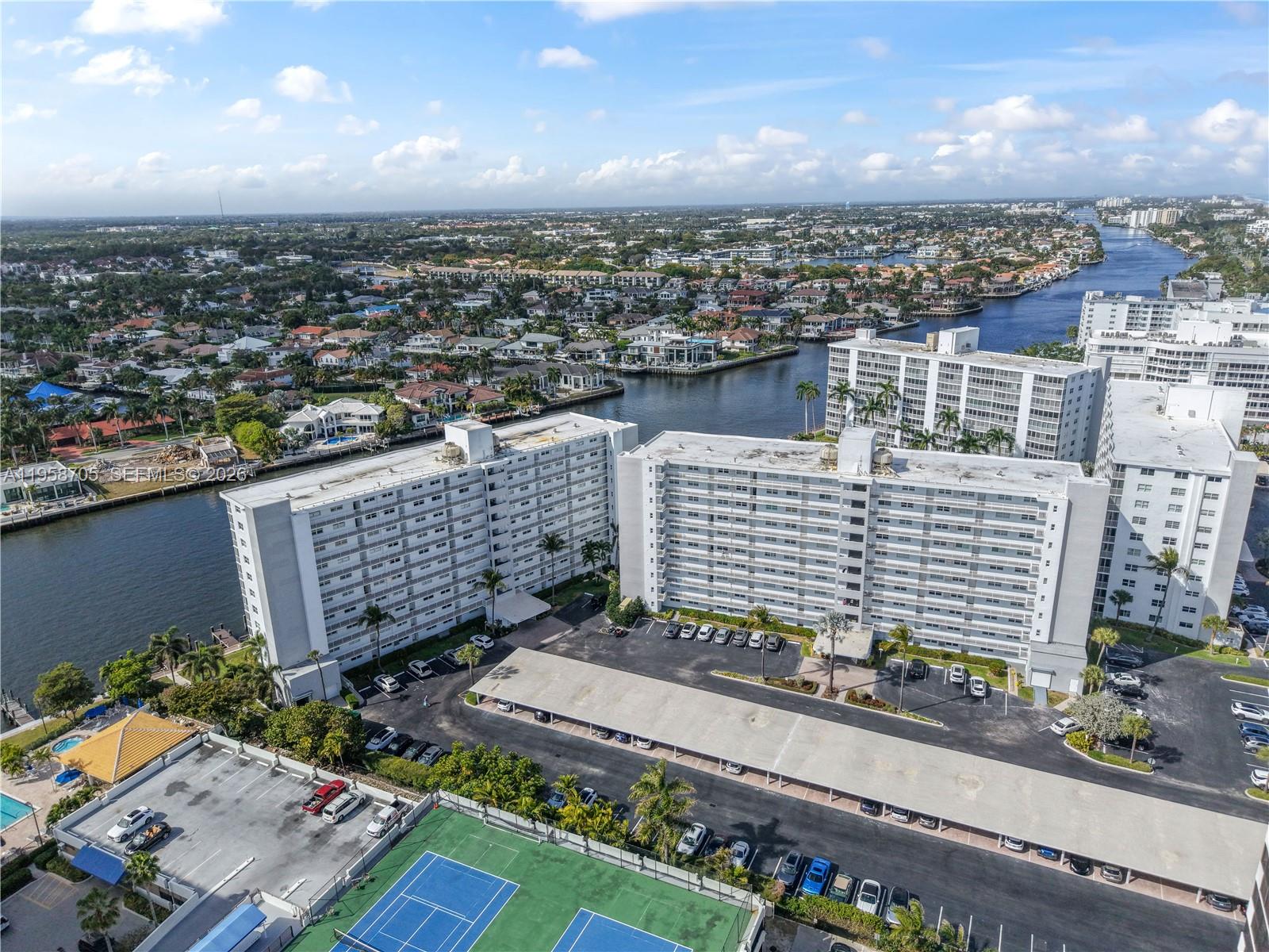 SEAGATE OF HIGHLAND CONDO - Residential