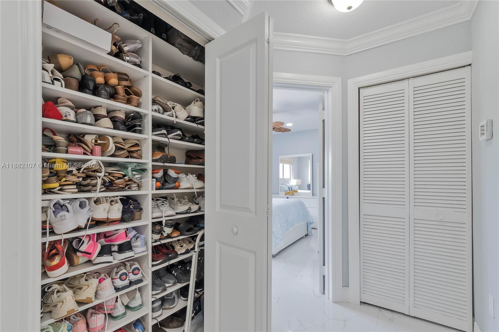 ISABIANCA ESTATES - Residential