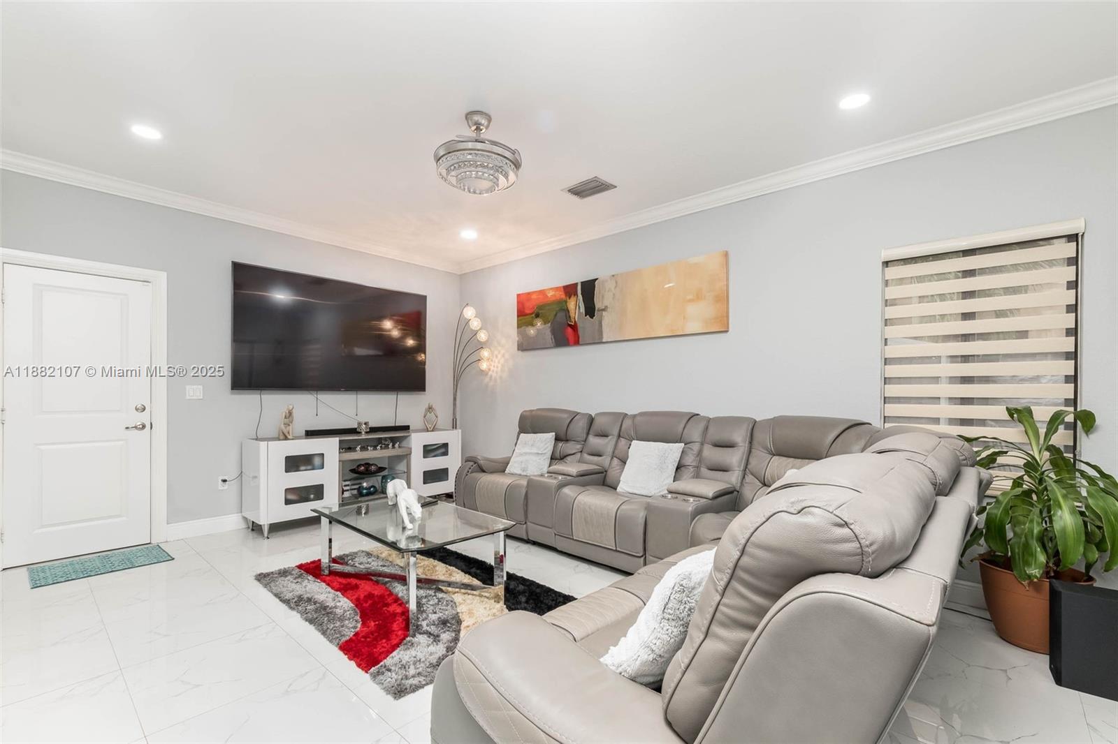 ISABIANCA ESTATES - Residential