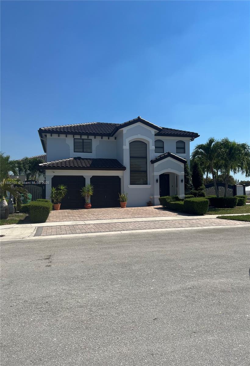 ISABIANCA ESTATES - Residential