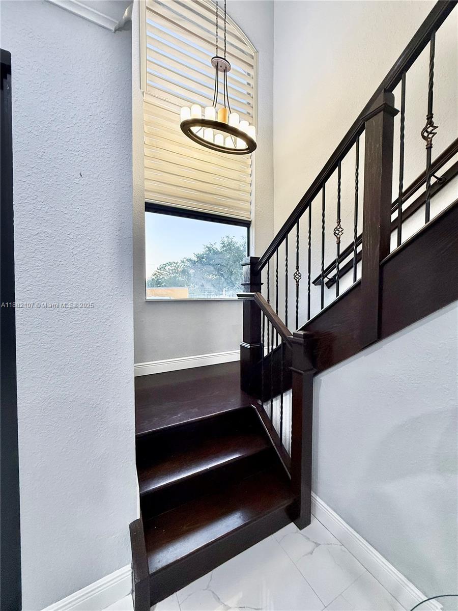 ISABIANCA ESTATES - Residential