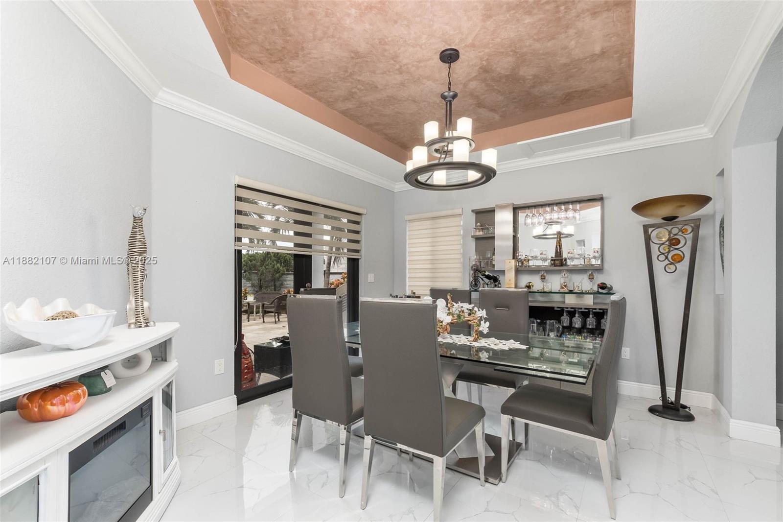 ISABIANCA ESTATES - Residential