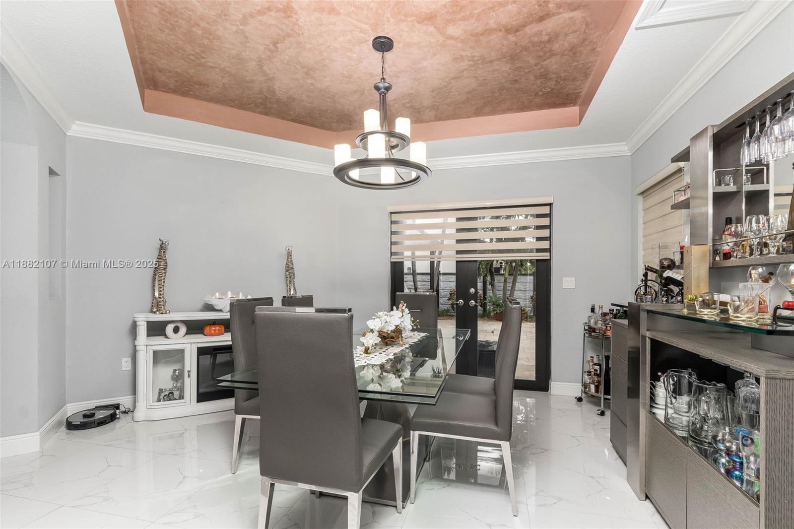 ISABIANCA ESTATES - Residential