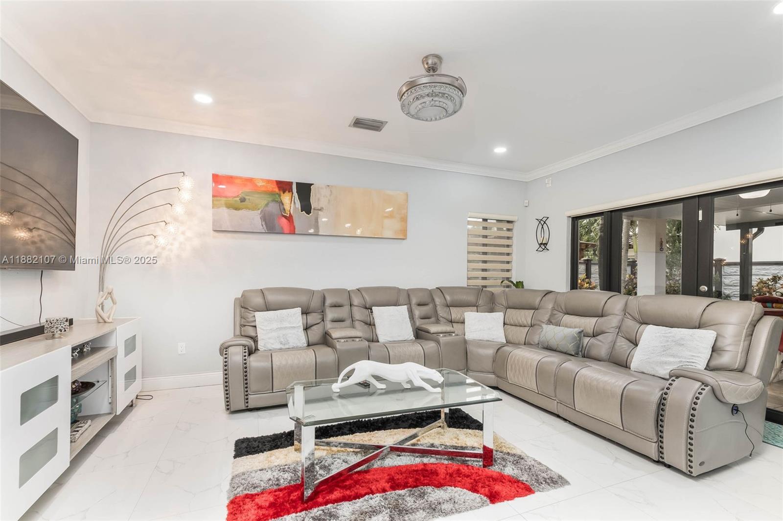 ISABIANCA ESTATES - Residential