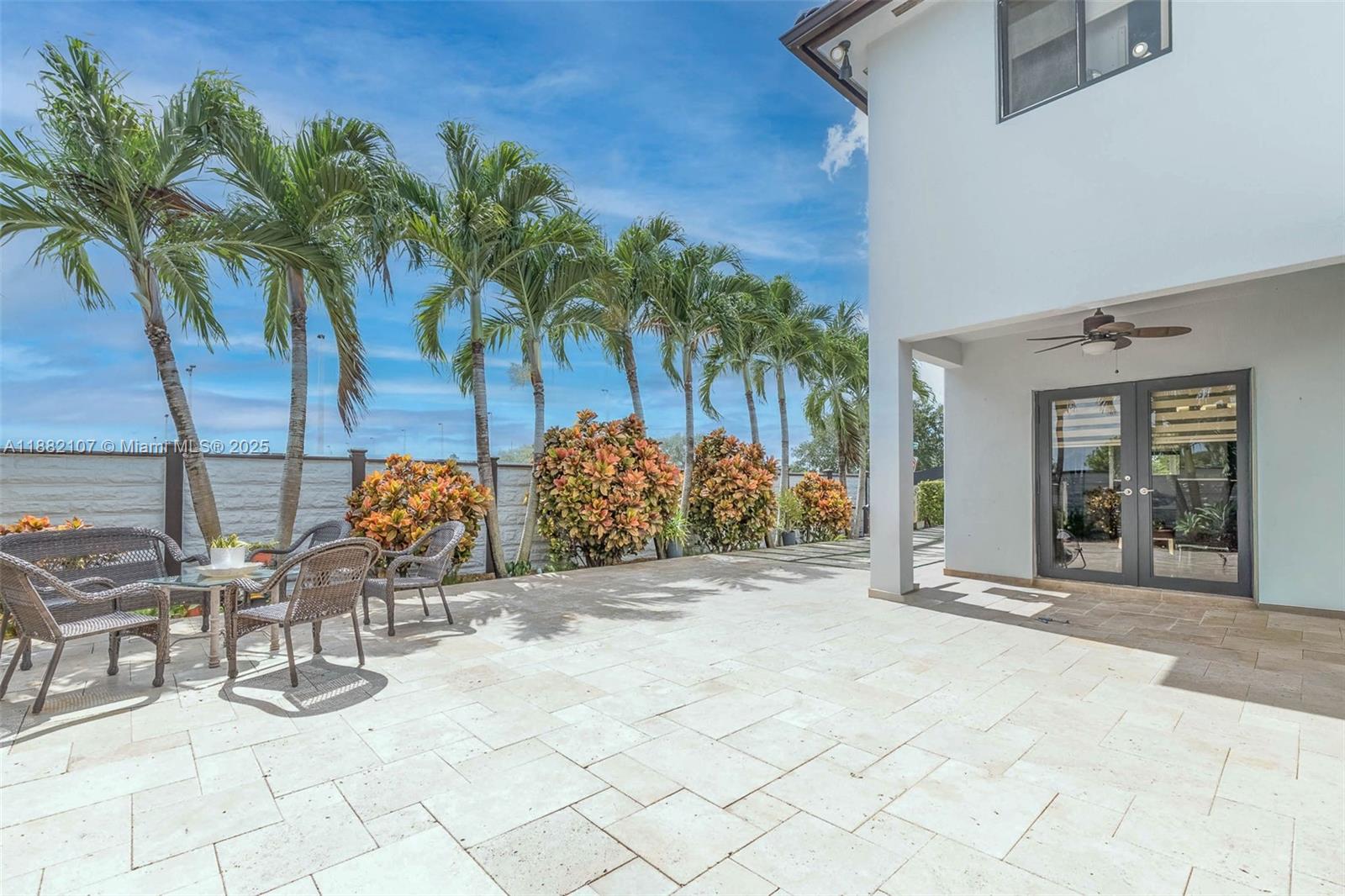 ISABIANCA ESTATES - Residential