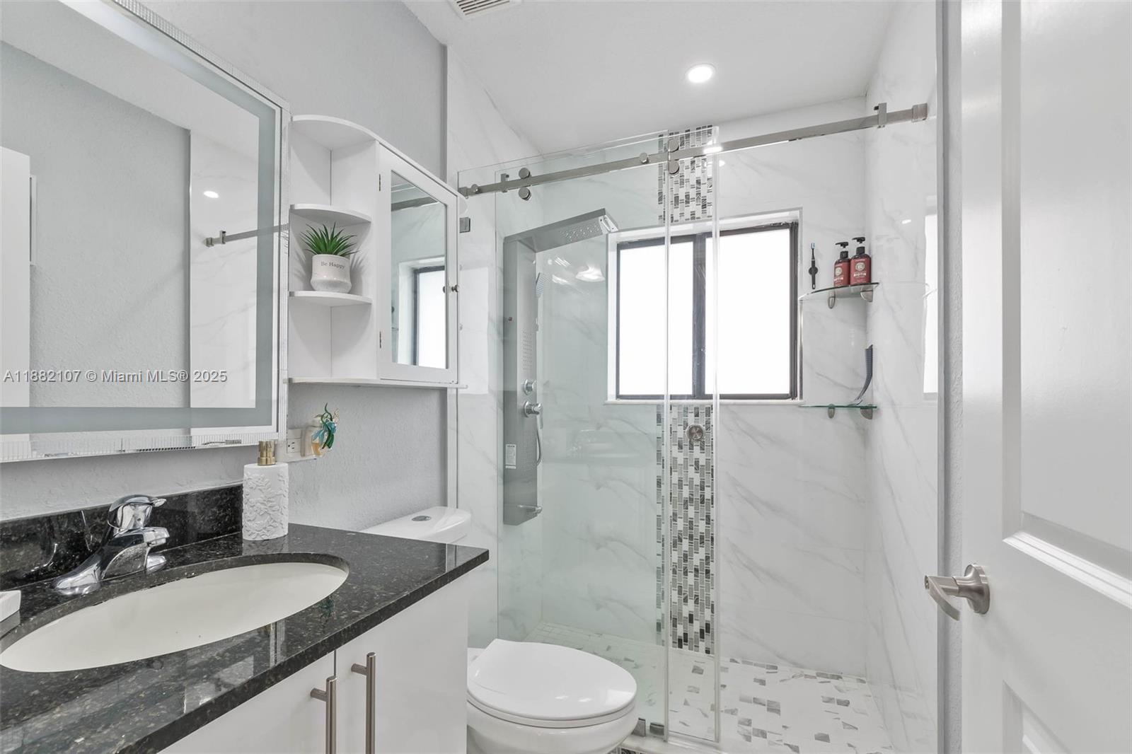 ISABIANCA ESTATES - Residential