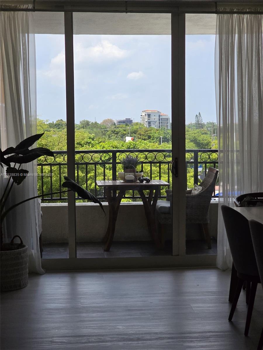 GABLES MARQUIS CONDO - Residential