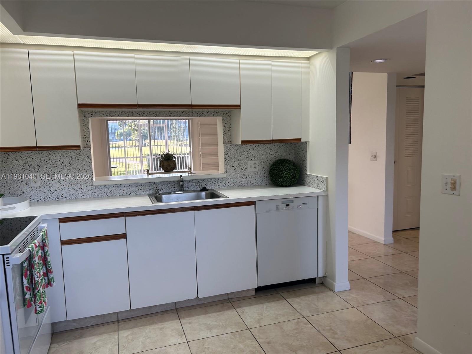 LANCASTER AT CENTURY VILL - Residential