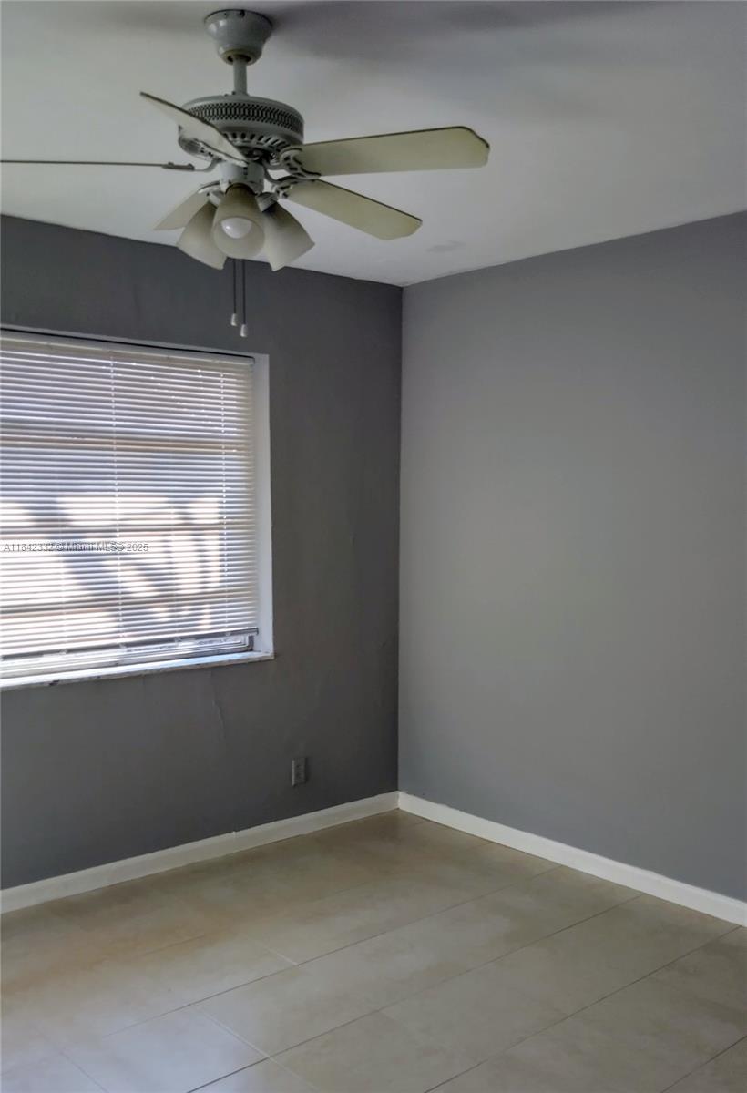 EVERGLADE LAND SALES CO - Residential Income