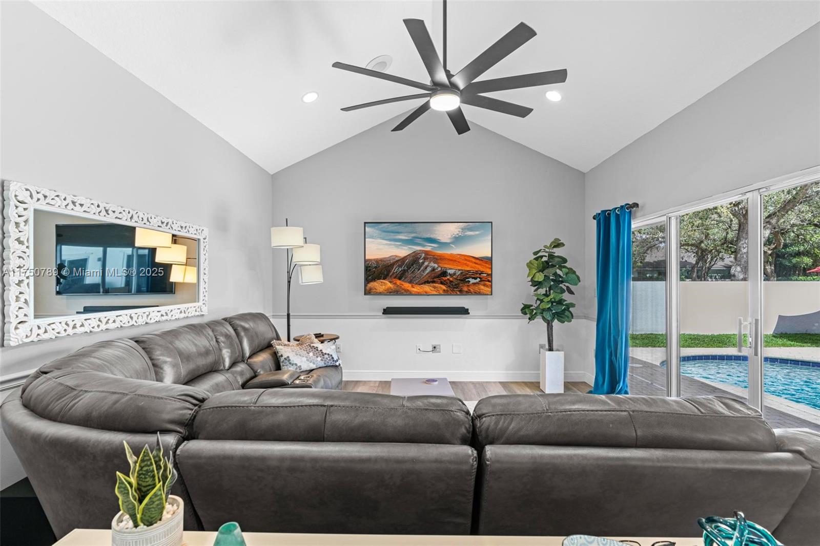 ROCK CREEK PHASE TWO - Residential