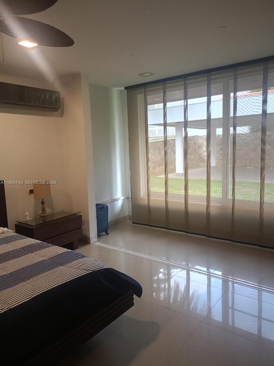 Reserva Del Higueron - Residential