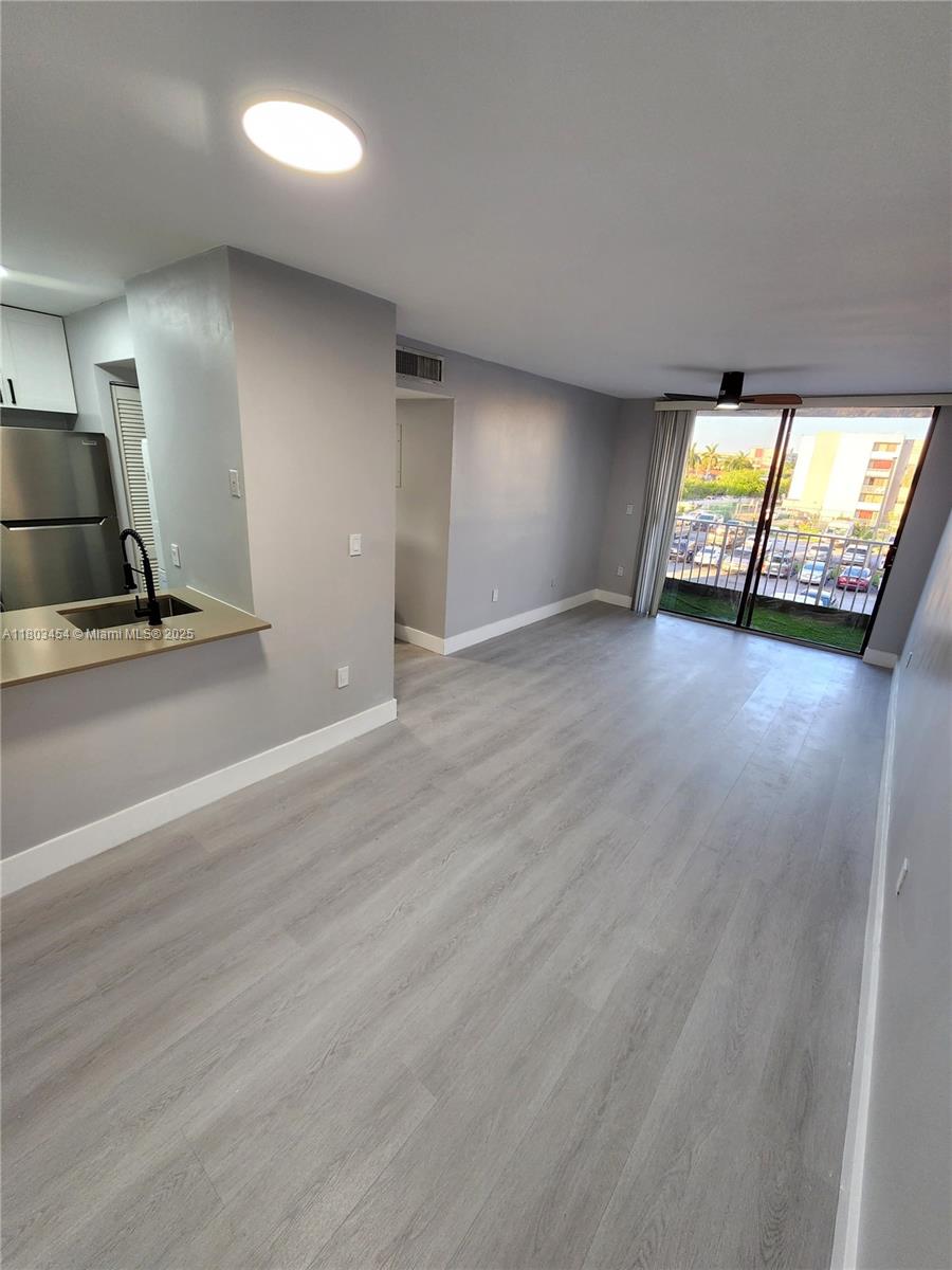 8145 Nw 7th St 320, Miami, Broward County, Florida - 2 Bedrooms  
2 Bathrooms - 