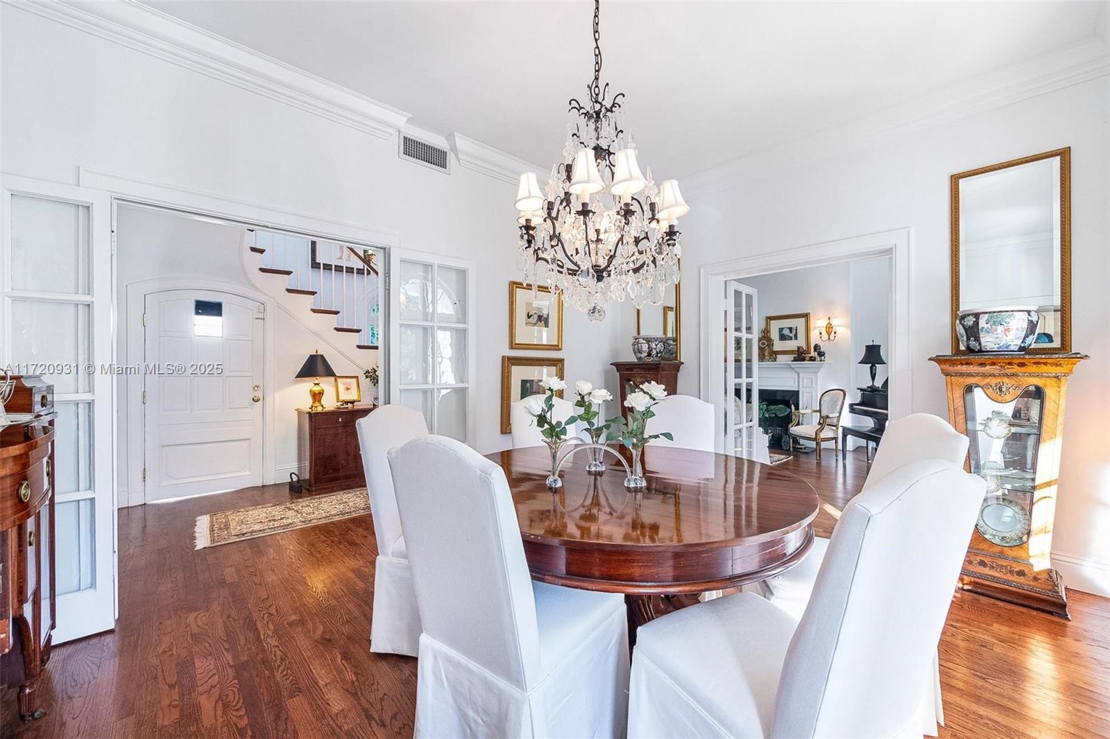 CORAL GABLES RIVIERA SEC - Residential