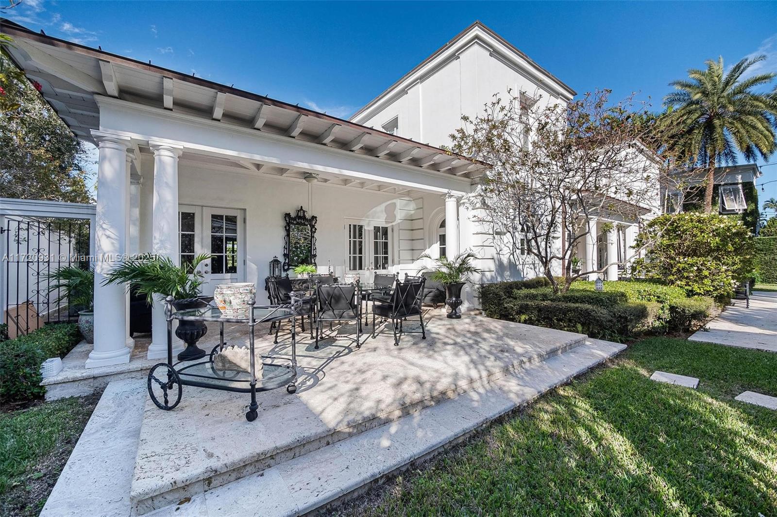 CORAL GABLES RIVIERA SEC - Residential