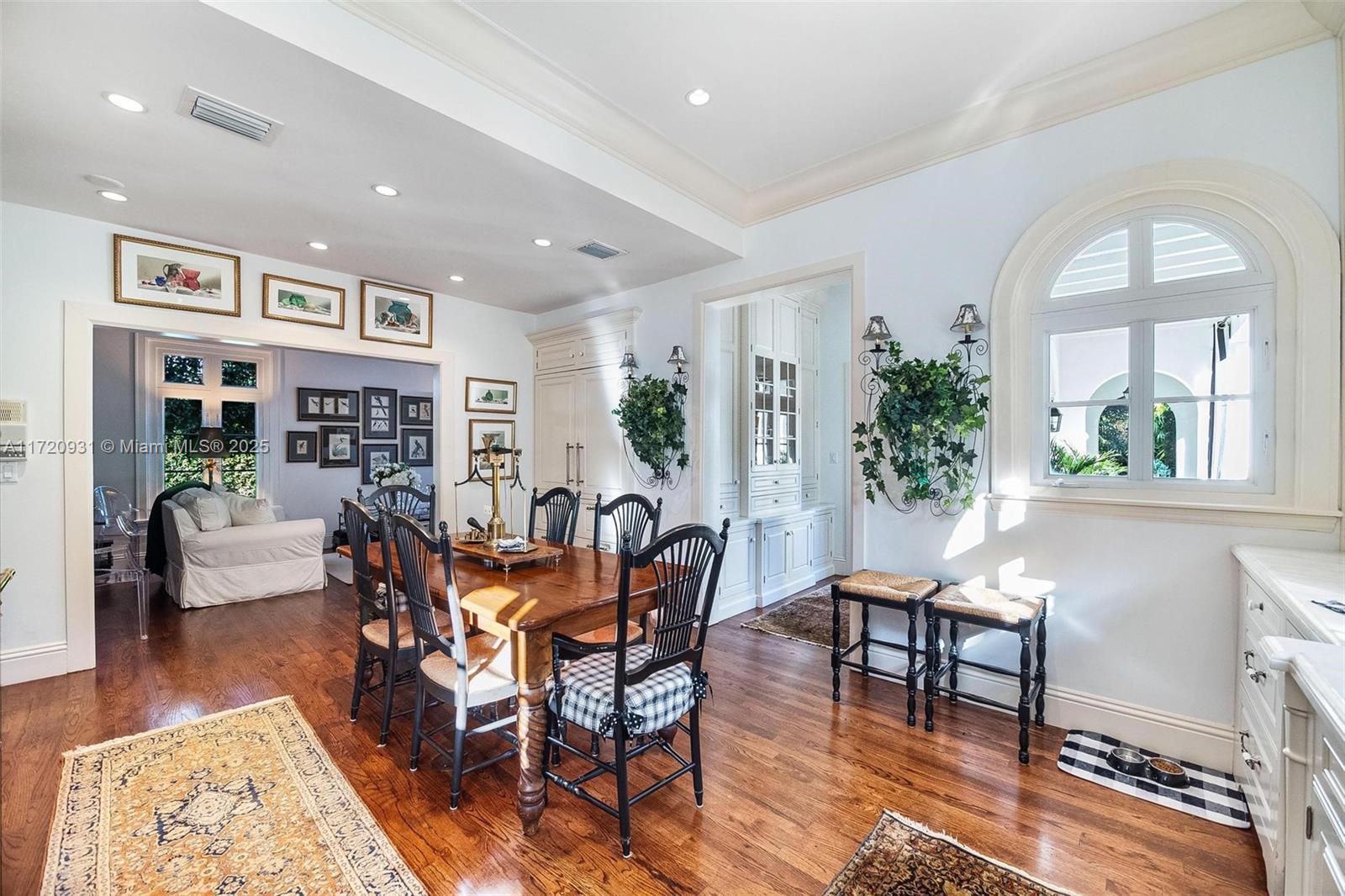 CORAL GABLES RIVIERA SEC - Residential