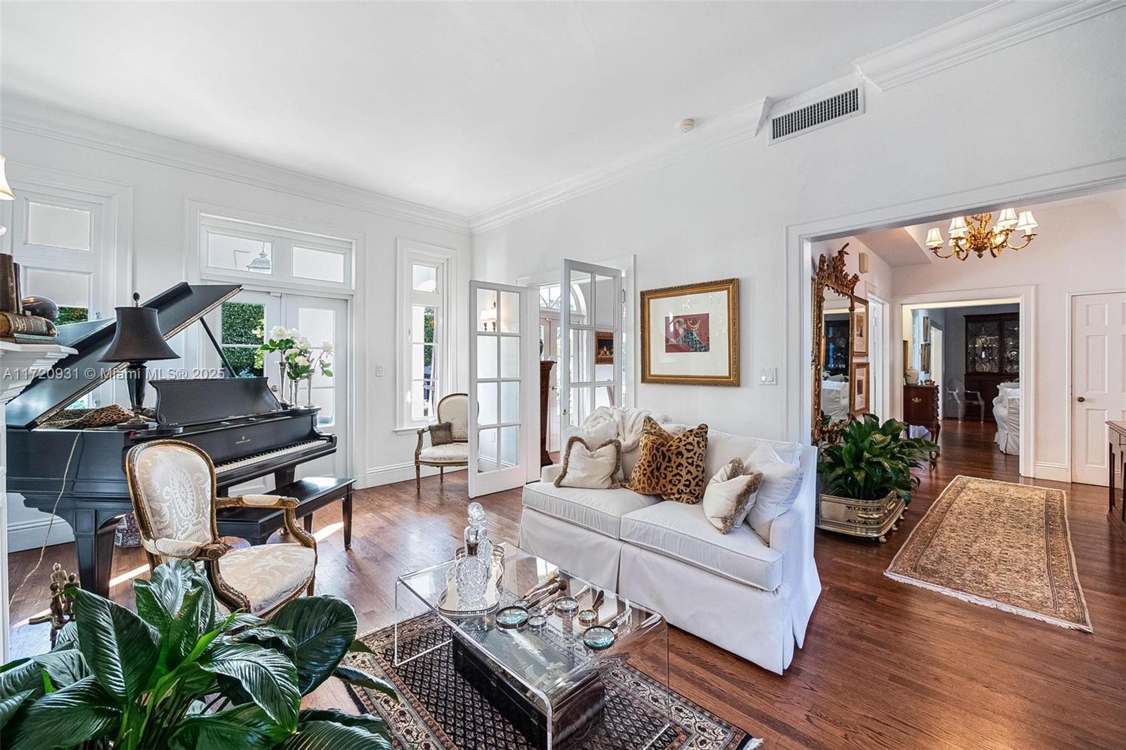 CORAL GABLES RIVIERA SEC - Residential