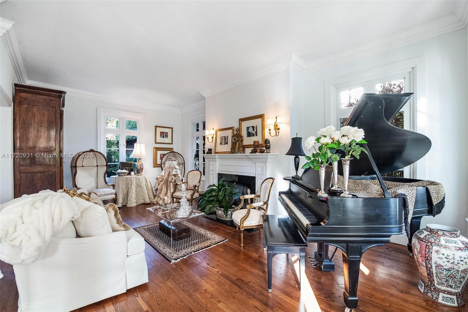 CORAL GABLES RIVIERA SEC - Residential