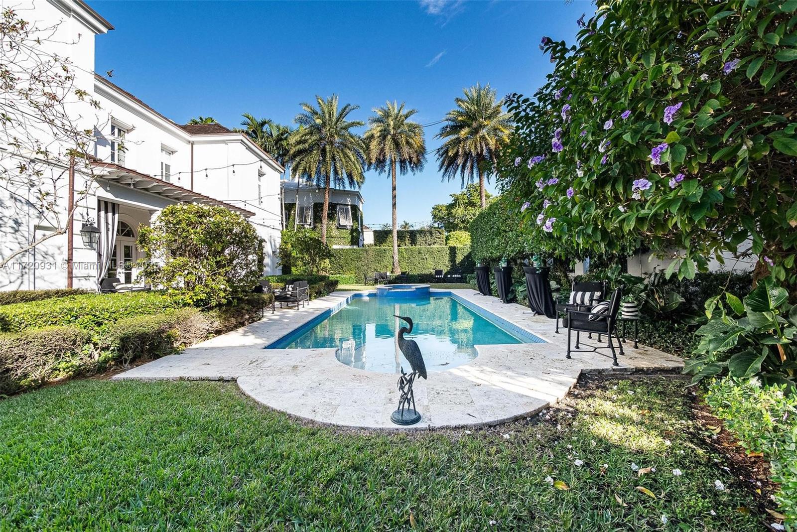 CORAL GABLES RIVIERA SEC - Residential