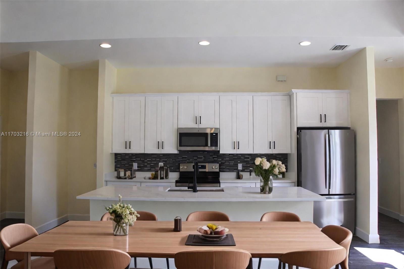 PORT MALABAR - Residential Lease