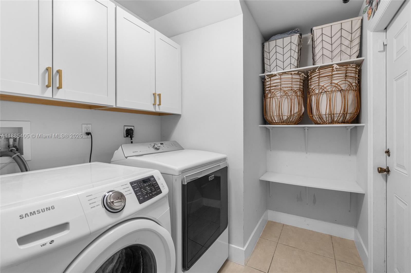 GROVE AT WATERSTONE - Residential