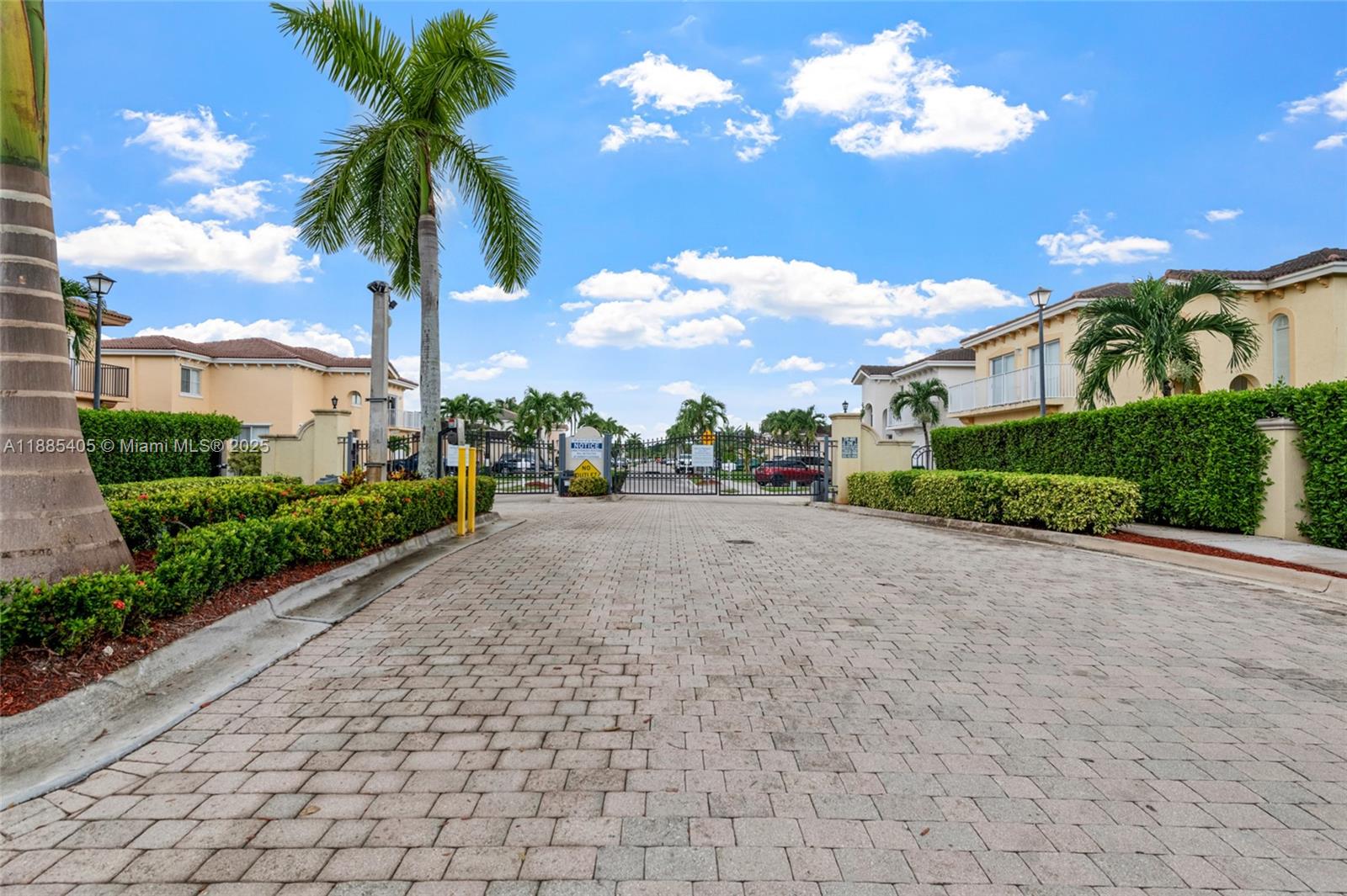 GROVE AT WATERSTONE - Residential