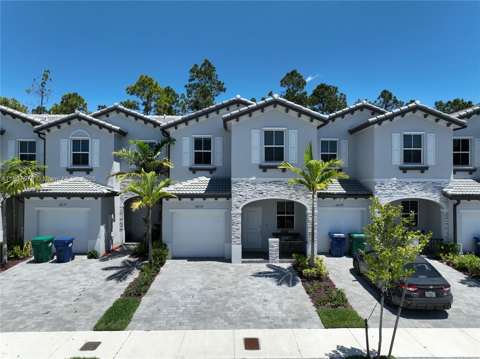 Stunning new construction townhome in Cedar Pointe. This spacious 3-bed, 2.5-bath home offers 1,827 sq ft of modern living with an open-concept layout. The bright, contemporary kitchen features stainless steel appliances, quartz countertops, and a cozy breakfast area. Downstairs includes a convenient half bath and a one-car garage. Upstairs, the primary suite boasts a generous walk-in closet and a luxurious en-suite bath.The back of the property provides direct access to a natural forest, offering unparalleled peace and serenity. Close to restaurants, entertainment, and more! Don't miss an immersive 3D virtual tour. May the Force be with you!