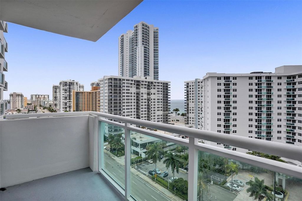 Photo of 3000 S Ocean Dr #1110, Hollywood, FL 33019 (MLS # A11270578)