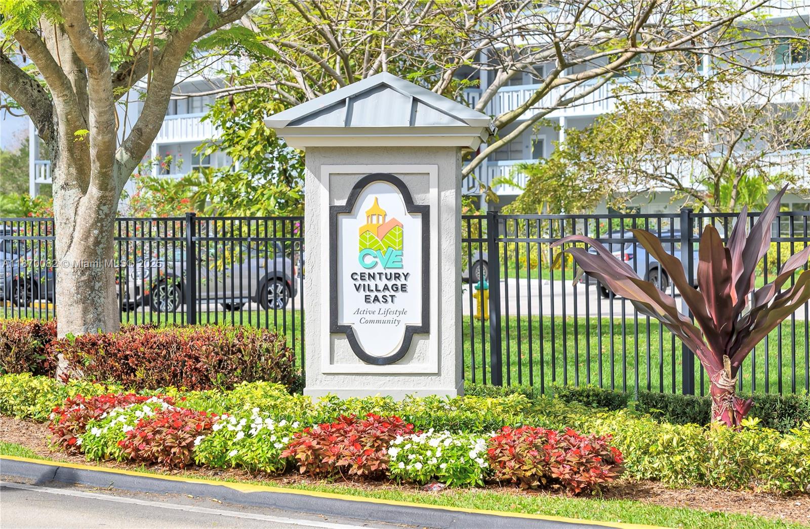 NEWPORT N CONDO - Residential