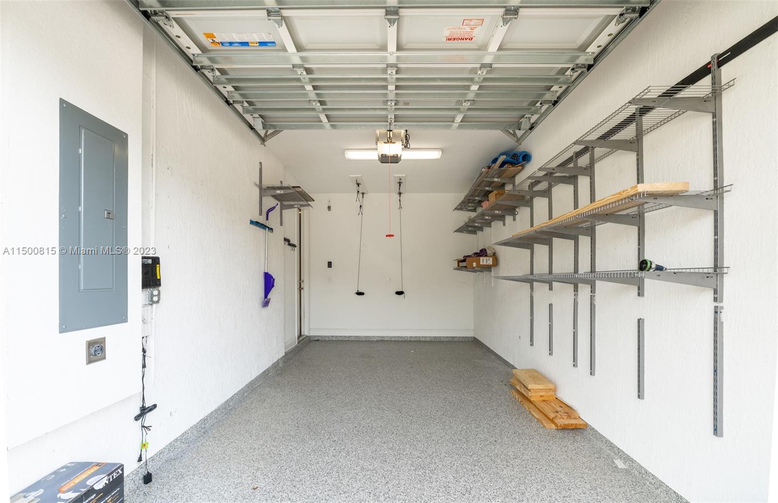 SADDLE BRIDGE - Residential